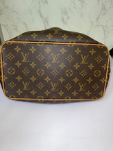 Load image into Gallery viewer, LOUIS VUITTON Palermo Monogram PM