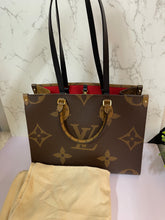 Load image into Gallery viewer, LOUIS VUITTON On-The-Go Reverse MM (2020)