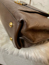 Load image into Gallery viewer, LOUIS VUITTON Metis Hobo Empreinte Leather (New Repair)