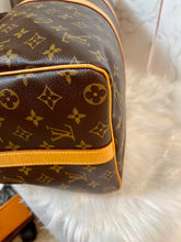 Load image into Gallery viewer, LOUIS VUITTON Keepall 45 Bandoulière Monogram