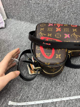 Load image into Gallery viewer, LOUIS VUITTON Fall In Love Sac Coeur Monogram (BRAND NEW!!)
