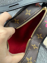 Load image into Gallery viewer, LOUIS VUITTON Fall In Love Sac Coeur Monogram (BRAND NEW!!)