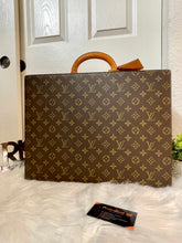 Load image into Gallery viewer, LOUIS VUITTON President Classeur Attache Hard Trunk Case