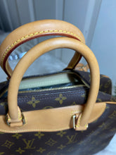 Load image into Gallery viewer, LOUIS VUITTON Deauville Monogram