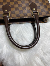 Load image into Gallery viewer, LOUIS VUITTON Sac Plat Damier Canvas PM