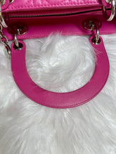 Load image into Gallery viewer, CHRISTIAN DIOR Lambskin Cannage Medium Lady Dior Pink