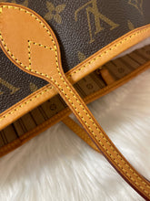 Load image into Gallery viewer, LOUIS VUITTON Neverful Monogram MM