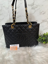 Load image into Gallery viewer, CHANEL Caviar Grand Shopping Tote GST Black