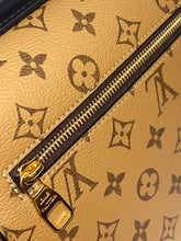 Load image into Gallery viewer, LOUIS VUITTON Pochette Metis Reverse (New 2022)