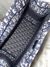 Load image into Gallery viewer, CHRISTIAN DIOR Book Tote MM