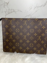 Load image into Gallery viewer, LOUIS VUITTON Poche Toilette (BRAND NEW)