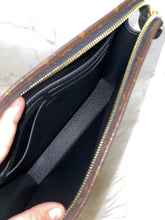 Load image into Gallery viewer, LOUIS VUITTON Poche Toilette (BRAND NEW)