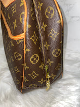 Load image into Gallery viewer, LOUIS VUITTON Monogram Canvas Deauville