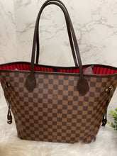 Load image into Gallery viewer, LOUIS VUITTON Damier Ebene Neverfull MM