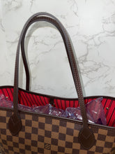 Load image into Gallery viewer, LOUIS VUITTON Damier Ebene Neverfull MM