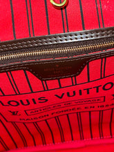 Load image into Gallery viewer, LOUIS VUITTON Damier Ebene Neverfull MM