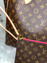 Load image into Gallery viewer, LOUIS VUITTON Monogram Neverfull GM