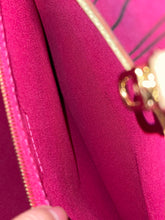 Load image into Gallery viewer, LOUIS VUITTON Monogram Neverfull GM