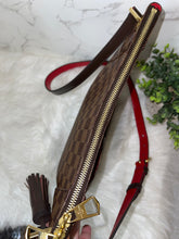 Load image into Gallery viewer, LOUIS VUITTON Damier Ebene South Bank Besace PM