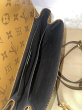 Load image into Gallery viewer, LOUIS VUITTON Monogram Reverse Canvas Pochette Metis