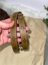 Load image into Gallery viewer, LOUIS VUITTON Monogram Reverse Canvas Pochette Metis