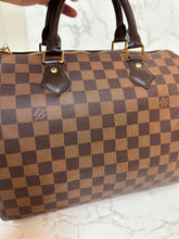 Load image into Gallery viewer, LOUIS VUITTON Damier Ebene Speedy Bandoulière 30