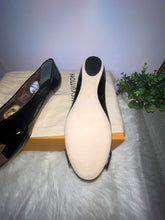 Load image into Gallery viewer, LOUIS VUITTON x FORNASETTI Popi Ballerina Shoes