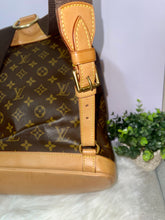 Load image into Gallery viewer, LOUIS VUITTON Montsouris Backpack GM