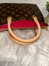 Load image into Gallery viewer, LOUIS VUITTON Pallas BB