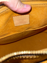 Load image into Gallery viewer, LOUIS VUITTON Pallas Monogram MM