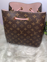 Load image into Gallery viewer, LOUIS VUITTON NeoNoe MM Monogram Canvas Rose Poudre