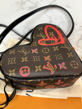 Load image into Gallery viewer, LOUIS VUITTON Monogram Fall In Love Sac Coeur