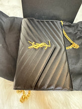 Load image into Gallery viewer, YSL Envelope Wallet on Chain - Black