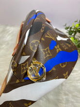 Load image into Gallery viewer, LOUIS VUITTON x League Of Legends Capsule Collection Blue Silver Monogram Bumbag (Limited Edition)
