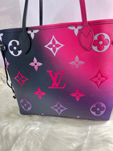 Load image into Gallery viewer, LOUIS VUITTON Neverfull MM Midnight Fuchsia