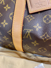 Load image into Gallery viewer, LOUIS VUITTON Keepall Bandouliere 50 Monogram