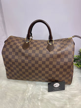 Load image into Gallery viewer, LOUIS VUITTON Damier Ebene Speedy 35