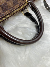 Load image into Gallery viewer, LOUIS VUITTON Damier Ebene Speedy 35