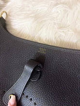 Load image into Gallery viewer, HERMES Clemence Leather Evelyne GM - Black