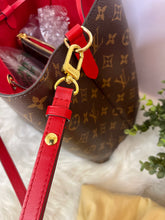 Load image into Gallery viewer, LOUIS VUITTON Coquelicot Monogram Canvas Neonoe