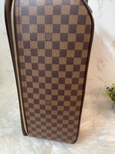 Load image into Gallery viewer, LOUIS VUITTON Pegase 45 Damier Ebene (LIKE NEW)