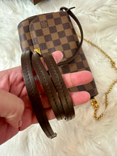 Load image into Gallery viewer, Louis Vuitton Favorite PM Ebene
