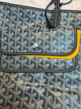 Load image into Gallery viewer, GOYARD
Grey Chevron Print Coated Canvas St. Louis PM Tote Bag
