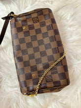 Load image into Gallery viewer, Louis Vuitton Favorite PM Ebene
