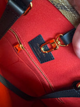 Load image into Gallery viewer, Louis Vuitton Onthego MM canvas reverse monogram
