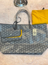 Load image into Gallery viewer, GOYARD
Grey Chevron Print Coated Canvas St. Louis PM Tote Bag
