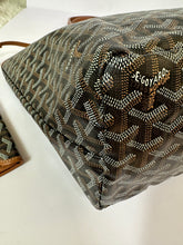 Load image into Gallery viewer, Goyard St. Louise
