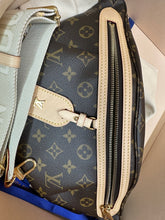 Load image into Gallery viewer, Louis Vuitton High Rise Bumbag
