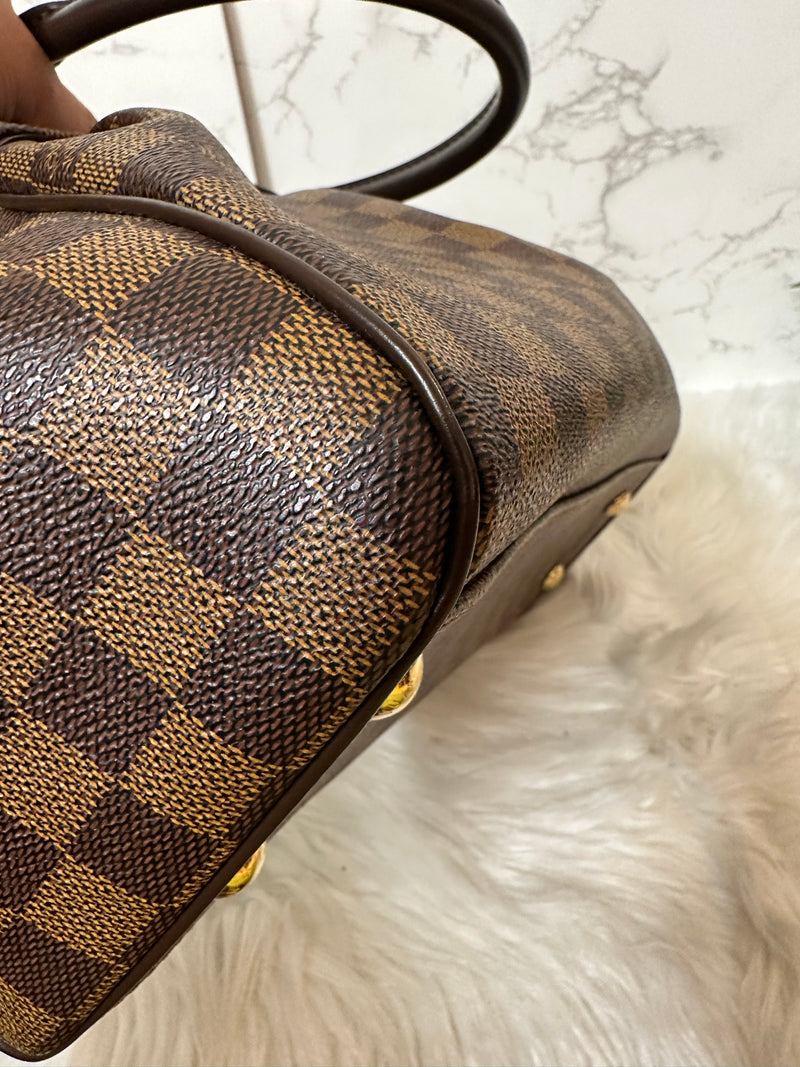 LOUIS VUITTON Damier Ebene Trevi PM