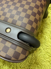 Load image into Gallery viewer, LOUIS VUITTON Damier Ebene Pegase 45
